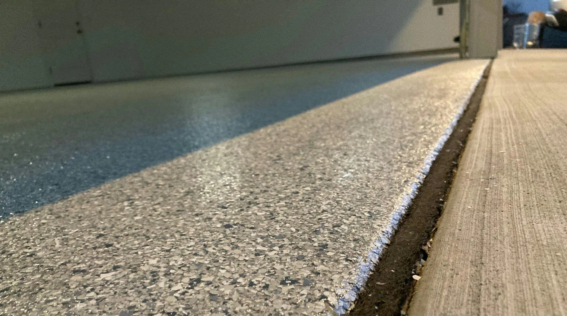 Polyurea Vs. Epoxy: Texture Differences