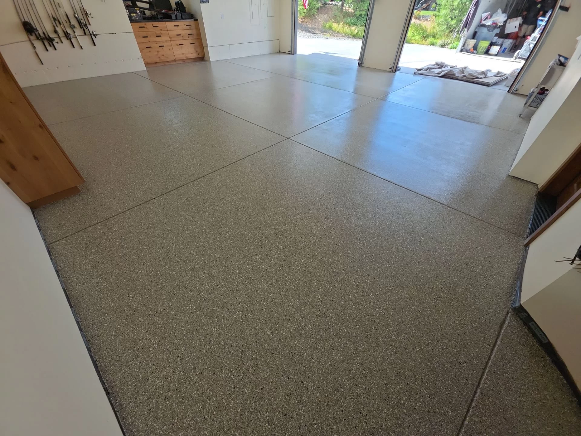 How Polyurea Coatings Reduce Floor Maintenance